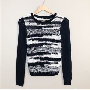 FLASH SALE Alice + Olivia loose knit sweater